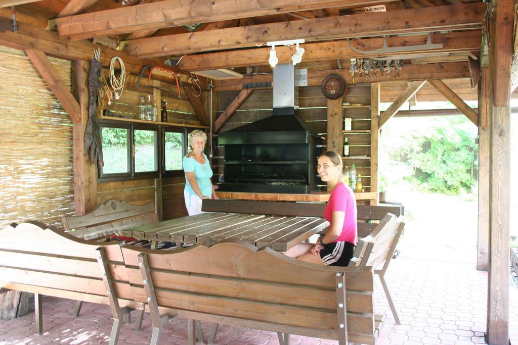 Penzion Family Svoboda nad Úpou Exteriör bild